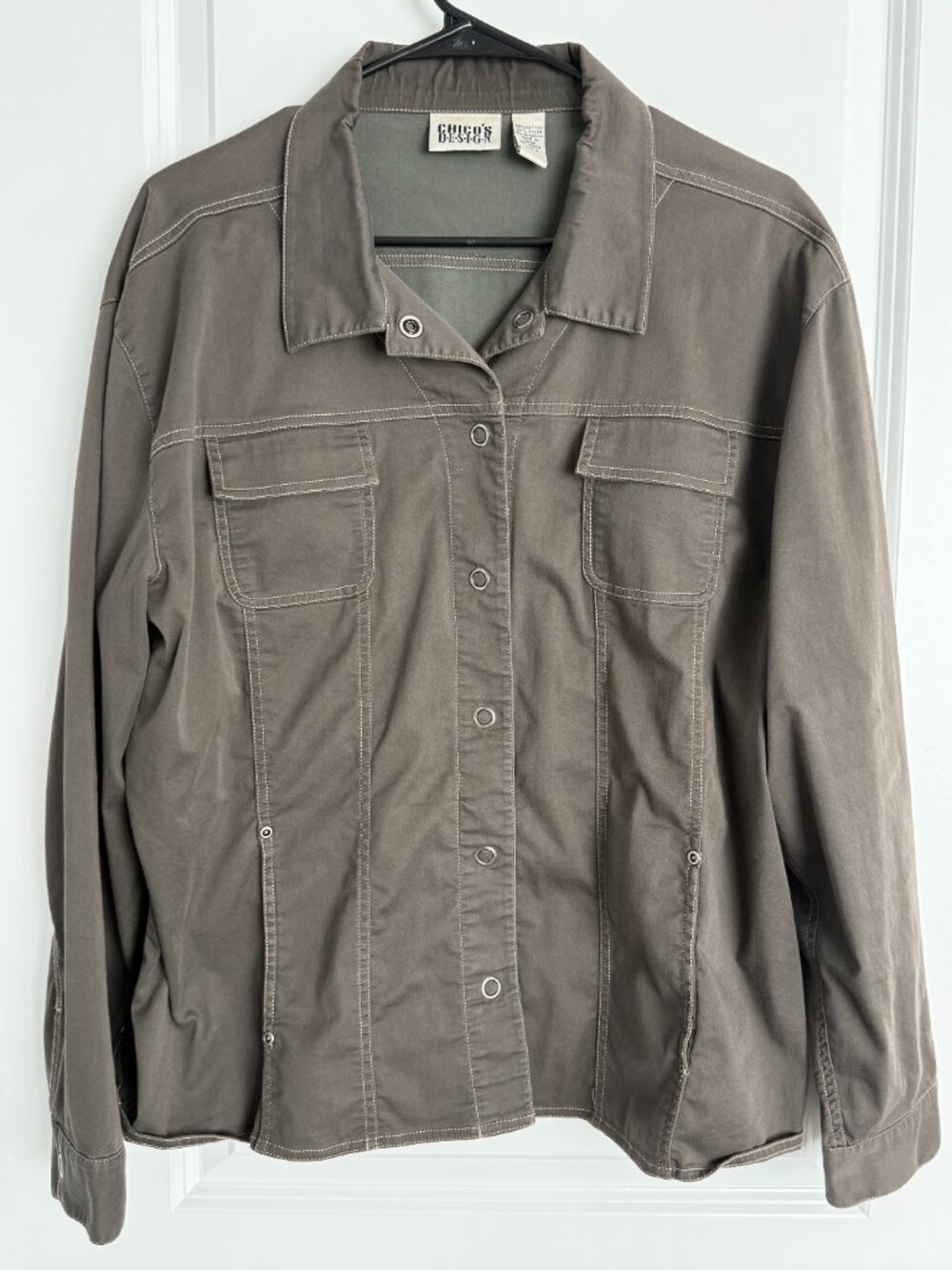 Chico’s Design Women’s Size 3 Brown Utility Button Down Shirt Contrast Stitch